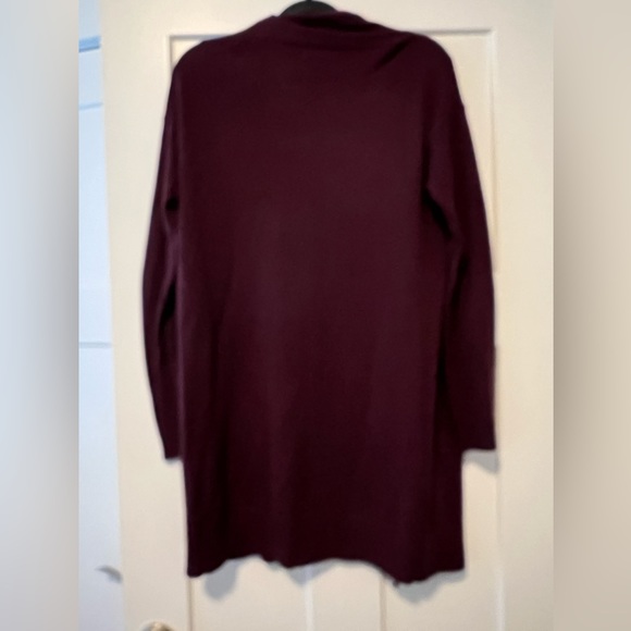 Maroon cardigan sweater with pockets - Picture 3 of 4